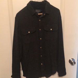 Pendleton button up heavy work shirt.